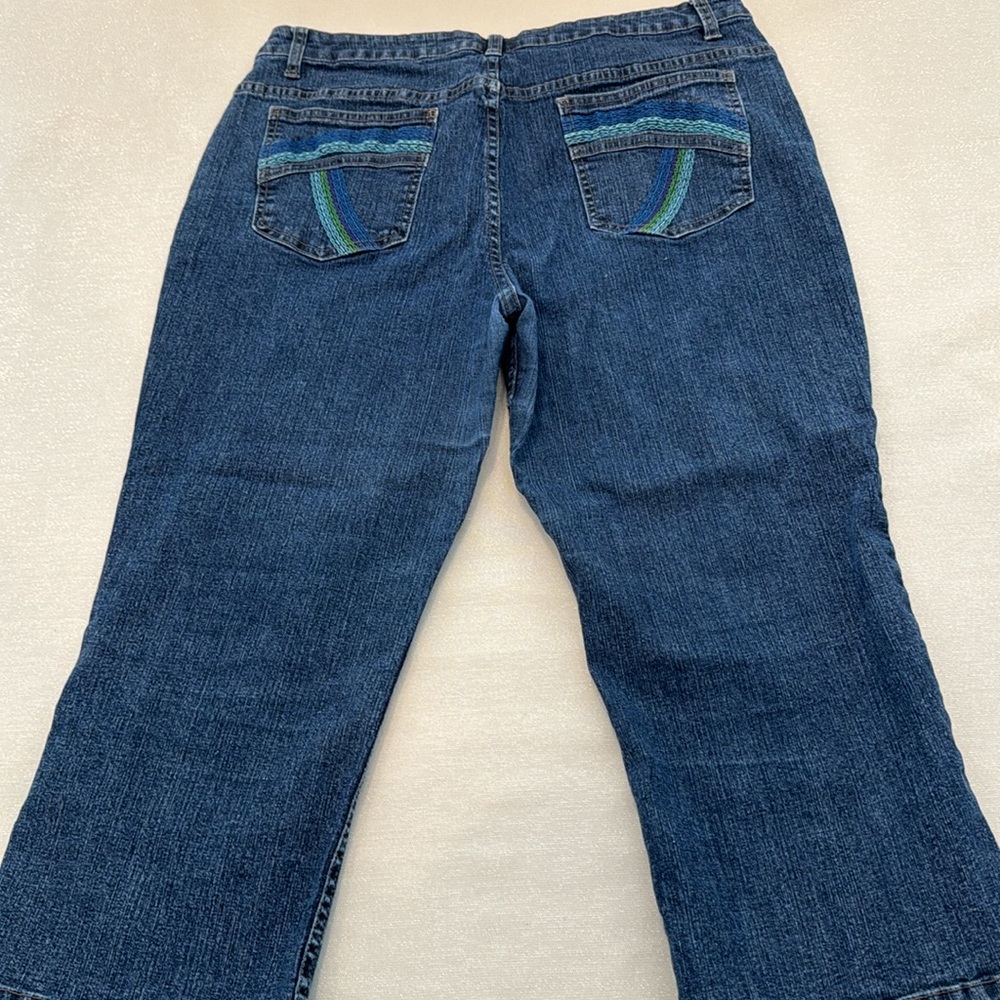 Westport petite denim capris with decorative pocket size 14P